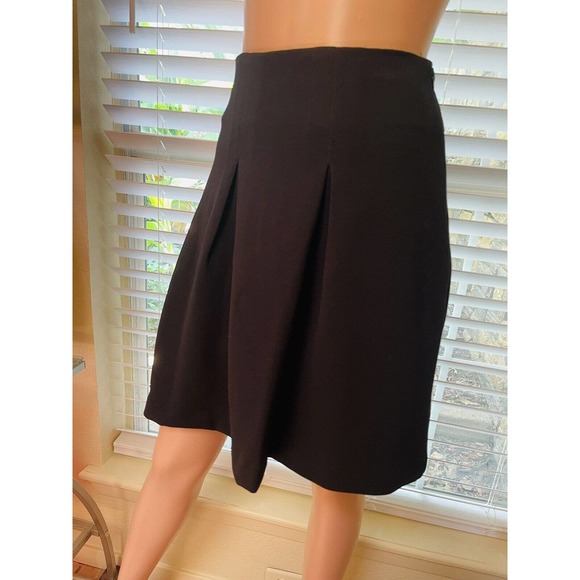 Alfani Woman Sz 12 Black Pleated A Line Short Skirt Side Zip Up Closure NWT - Picture 3 of 15